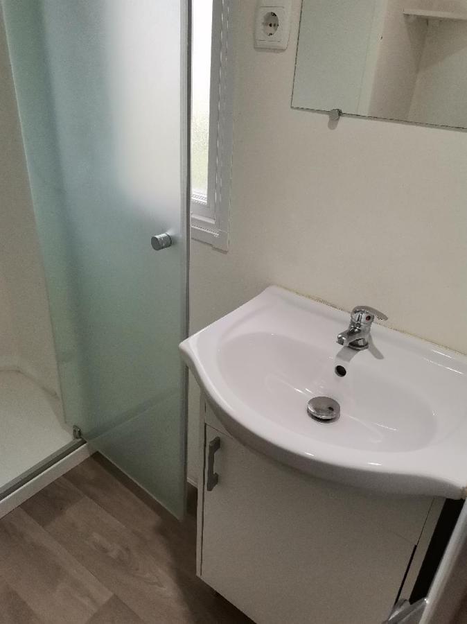 Camping Valras Climatise Hotel Sérignan Екстериор снимка